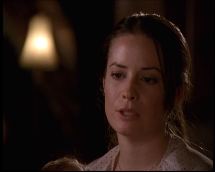 Charmed-Online-dot-net_608SwordAndTheCity2323.jpg