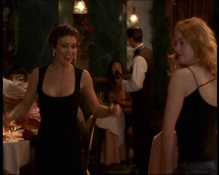 Charmed-Online-dot-609LittleMonsters0106.jpg Charmed-Online-dot-609LittleMonsters0106.jpg