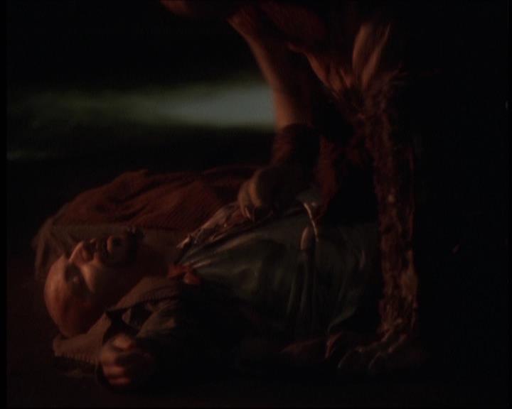 Charmed-Online-dot-609LittleMonsters0143.jpg Charmed-Online-dot-609LittleMonsters0143.jpg