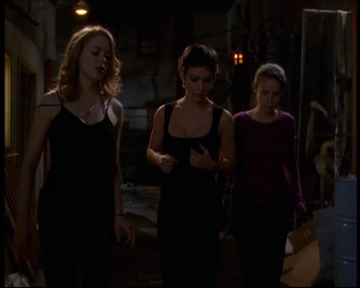 Charmed-Online-dot-609LittleMonsters0195.jpg