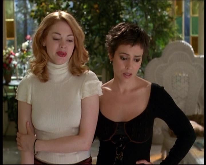 Charmed-Online-dot-609LittleMonsters0315.jpg Charmed-Online-dot-609LittleMonsters0315.jpg