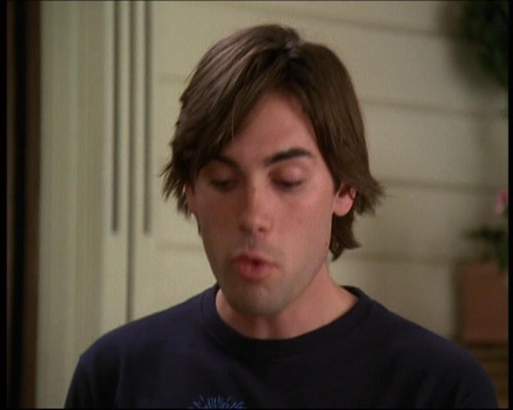 Charmed-Online-dot-609LittleMonsters0566.jpg Charmed-Online-dot-609LittleMonsters0566.jpg