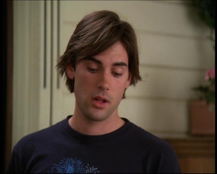 Charmed-Online-dot-609LittleMonsters0583.jpg Charmed-Online-dot-609LittleMonsters0583.jpg