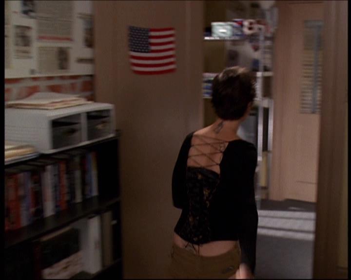 Charmed-Online-dot-609LittleMonsters0657.jpg Charmed-Online-dot-609LittleMonsters0657.jpg