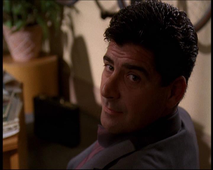 Charmed-Online-dot-609LittleMonsters0665.jpg Charmed-Online-dot-609LittleMonsters0665.jpg