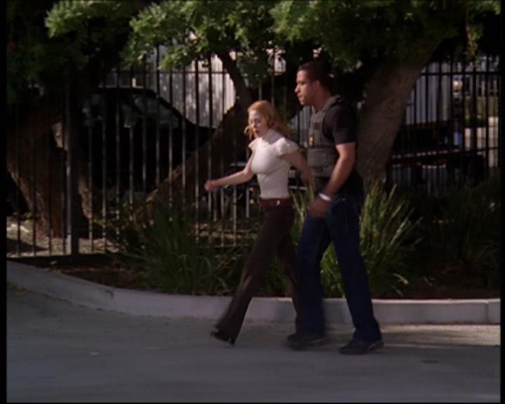 Charmed-Online-dot-609LittleMonsters0869.jpg Charmed-Online-dot-609LittleMonsters0869.jpg