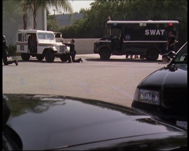 Charmed-Online-dot-609LittleMonsters0915.jpg Charmed-Online-dot-609LittleMonsters0915.jpg