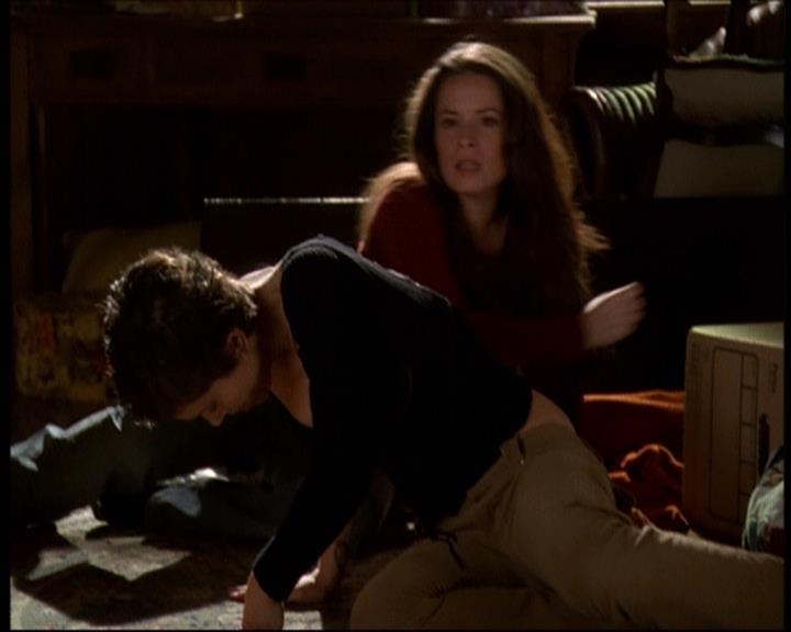 Charmed-Online-dot-609LittleMonsters1087.jpg Charmed-Online-dot-609LittleMonsters1087.jpg