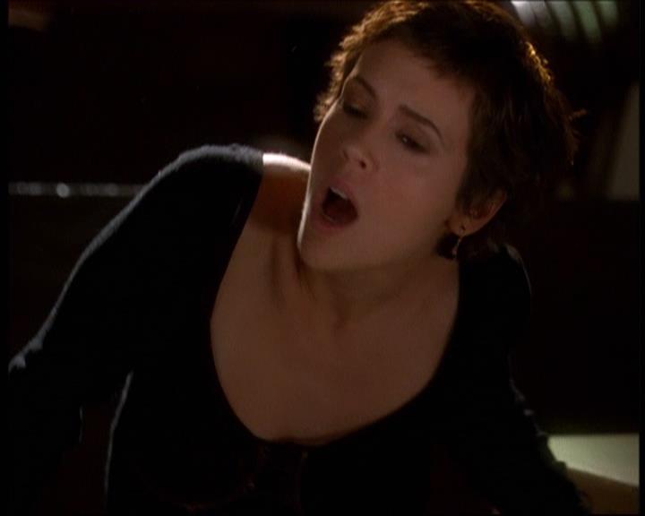 Charmed-Online-dot-609LittleMonsters1089.jpg Charmed-Online-dot-609LittleMonsters1089.jpg