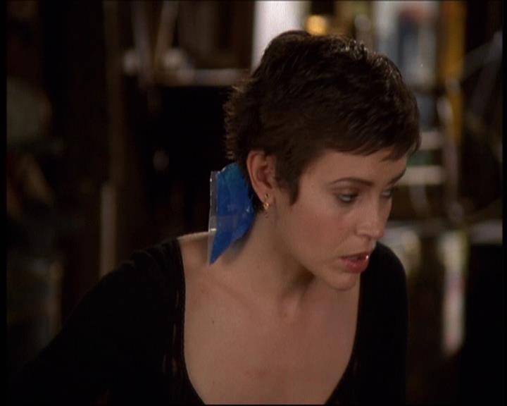 Charmed-Online-dot-609LittleMonsters1165.jpg Charmed-Online-dot-609LittleMonsters1165.jpg