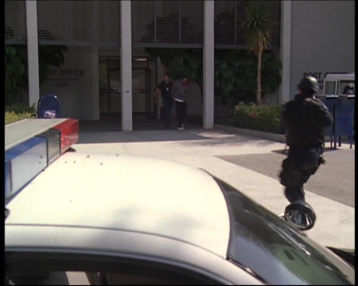 Charmed-Online-dot-609LittleMonsters1375.jpg Charmed-Online-dot-609LittleMonsters1375.jpg