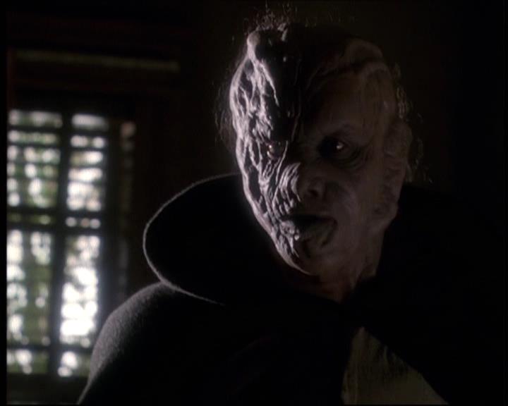 Charmed-Online-dot-609LittleMonsters1448.jpg Charmed-Online-dot-609LittleMonsters1448.jpg