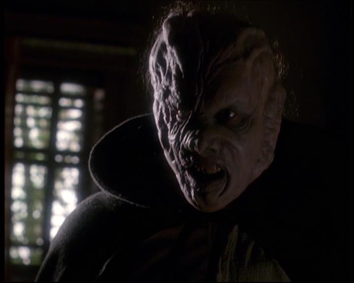 Charmed-Online-dot-609LittleMonsters1456.jpg Charmed-Online-dot-609LittleMonsters1456.jpg