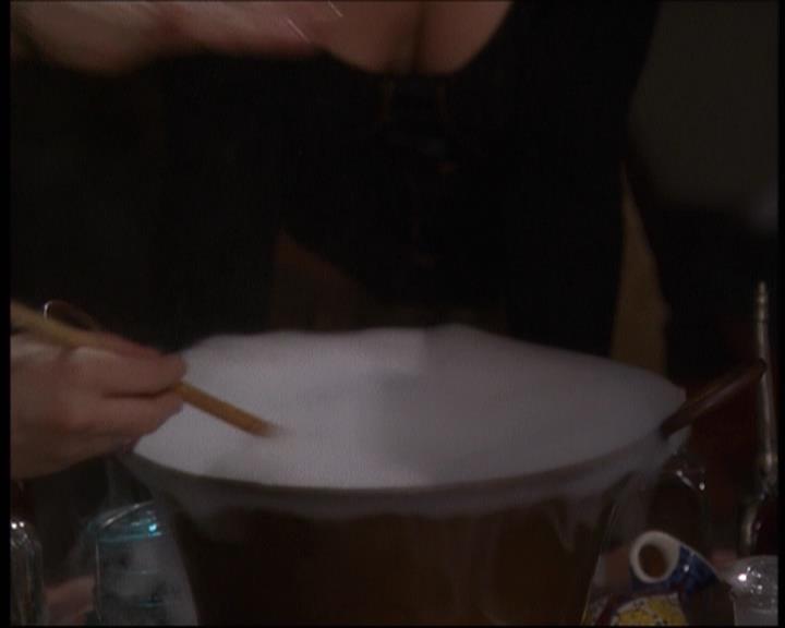 Charmed-Online-dot-609LittleMonsters1474.jpg Charmed-Online-dot-609LittleMonsters1474.jpg