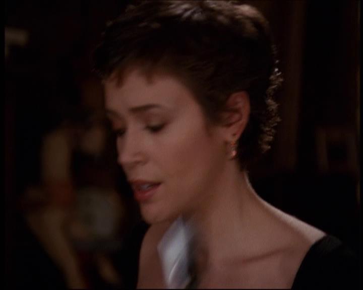 Charmed-Online-dot-609LittleMonsters1517.jpg Charmed-Online-dot-609LittleMonsters1517.jpg