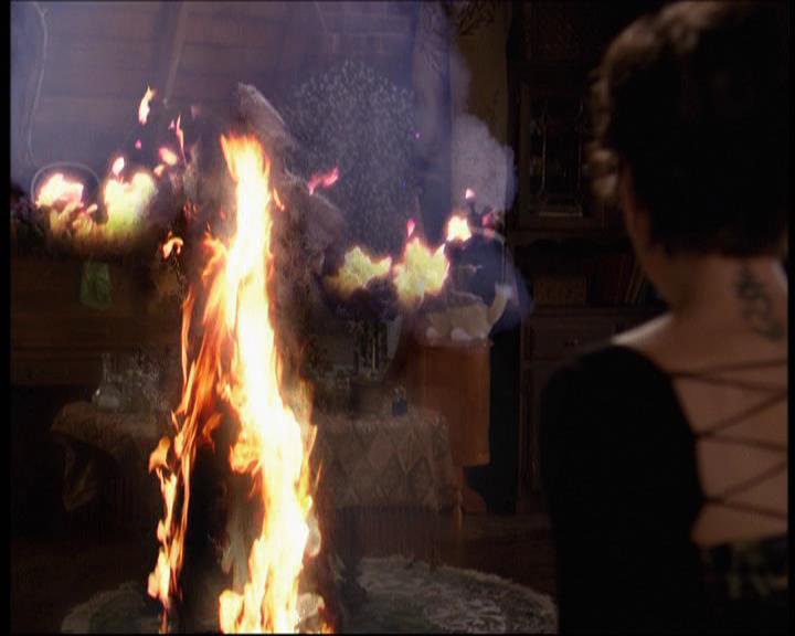 Charmed-Online-dot-609LittleMonsters1526.jpg Charmed-Online-dot-609LittleMonsters1526.jpg