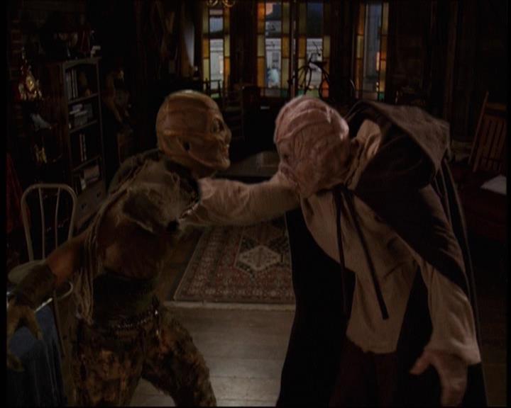 Charmed-Online-dot-609LittleMonsters1543.jpg Charmed-Online-dot-609LittleMonsters1543.jpg