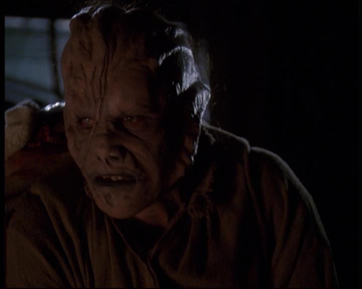 Charmed-Online-dot-609LittleMonsters1739.jpg Charmed-Online-dot-609LittleMonsters1739.jpg