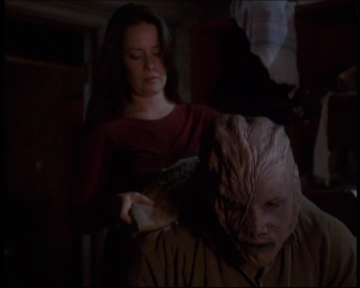 Charmed-Online-dot-609LittleMonsters1863.jpg Charmed-Online-dot-609LittleMonsters1863.jpg