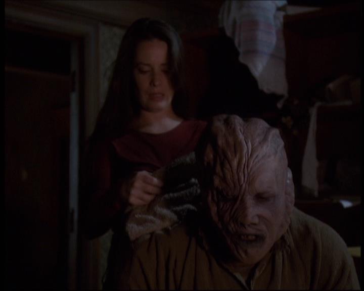 Charmed-Online-dot-609LittleMonsters1867.jpg Charmed-Online-dot-609LittleMonsters1867.jpg