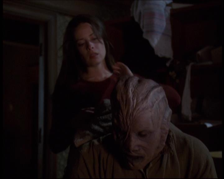 Charmed-Online-dot-609LittleMonsters1872.jpg Charmed-Online-dot-609LittleMonsters1872.jpg