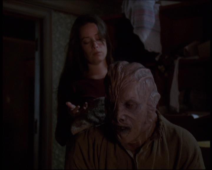 Charmed-Online-dot-609LittleMonsters1875.jpg Charmed-Online-dot-609LittleMonsters1875.jpg