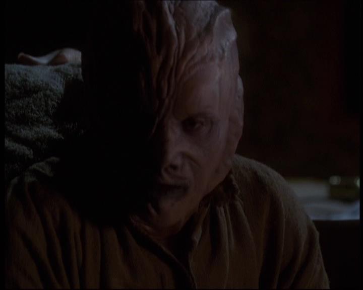 Charmed-Online-dot-609LittleMonsters1878.jpg Charmed-Online-dot-609LittleMonsters1878.jpg