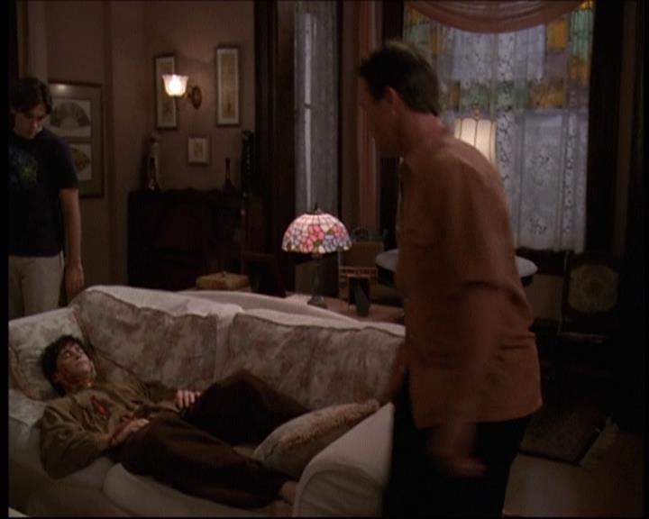 Charmed-Online-dot-609LittleMonsters1975.jpg Charmed-Online-dot-609LittleMonsters1975.jpg