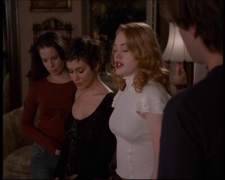 Charmed-Online-dot-609LittleMonsters1982.jpg