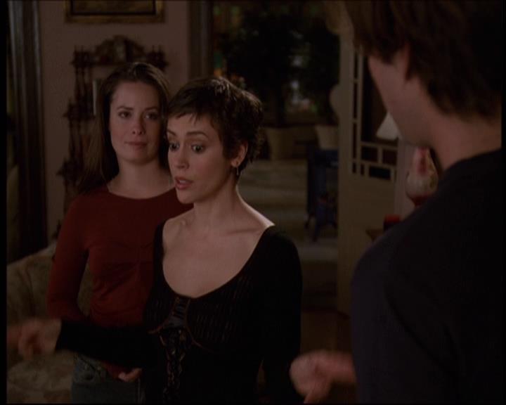 Charmed-Online-dot-609LittleMonsters2006.jpg