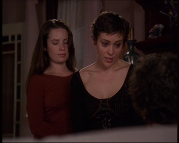 Charmed-Online-dot-609LittleMonsters2011.jpg