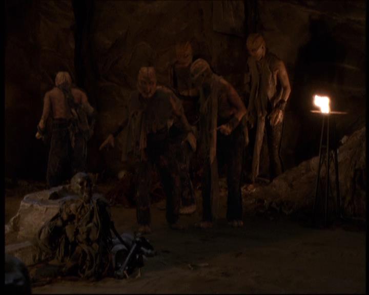 Charmed-Online-dot-609LittleMonsters2079.jpg Charmed-Online-dot-609LittleMonsters2079.jpg