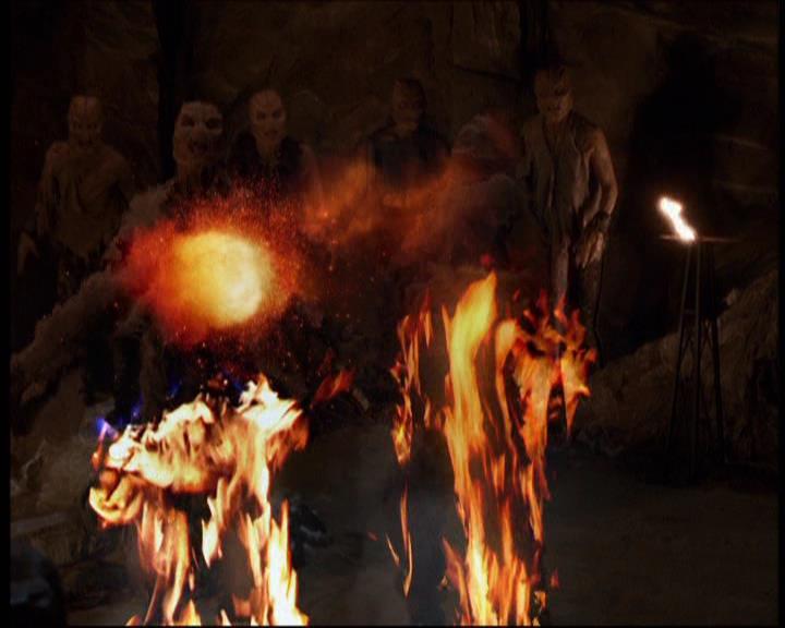 Charmed-Online-dot-609LittleMonsters2083.jpg Charmed-Online-dot-609LittleMonsters2083.jpg