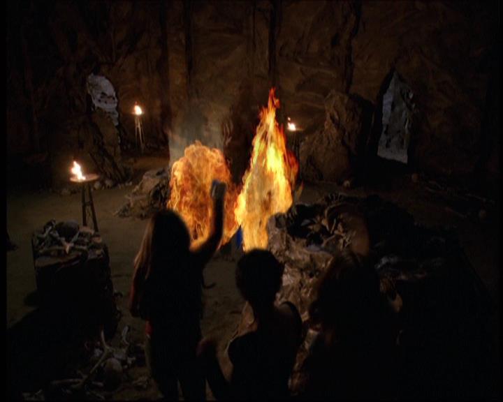 Charmed-Online-dot-609LittleMonsters2085.jpg Charmed-Online-dot-609LittleMonsters2085.jpg