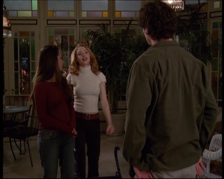 Charmed-Online-dot-609LittleMonsters2158.jpg Charmed-Online-dot-609LittleMonsters2158.jpg