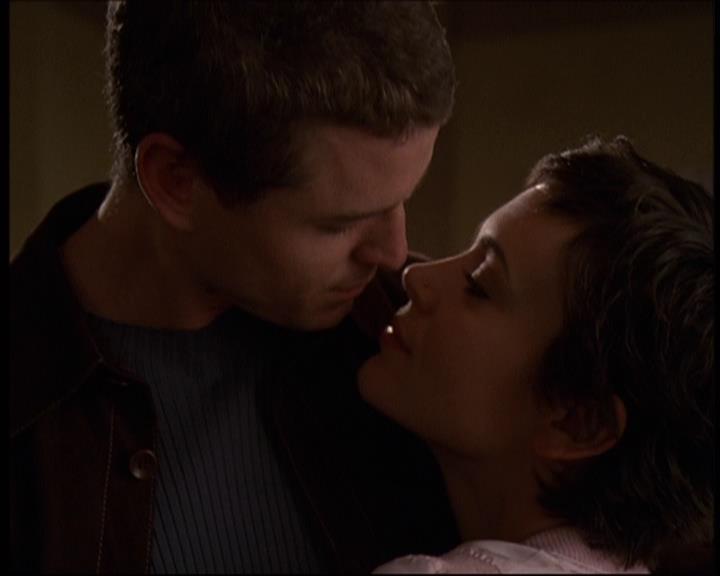 Charmed-Online-dot-609LittleMonsters2354.jpg Charmed-Online-dot-609LittleMonsters2354.jpg