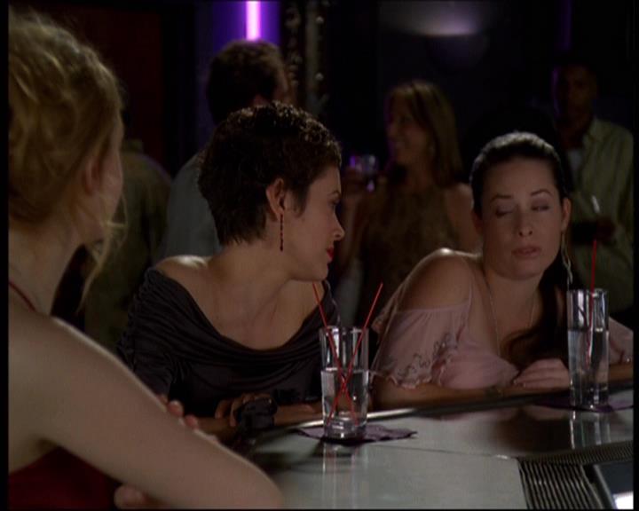 Charmed-Online-dot-610Chris-Crossed0093.jpg