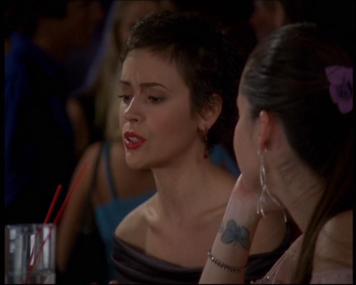 Charmed-Online-dot-610Chris-Crossed0099.jpg