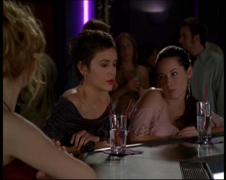 Charmed-Online-dot-610Chris-Crossed0106.jpg