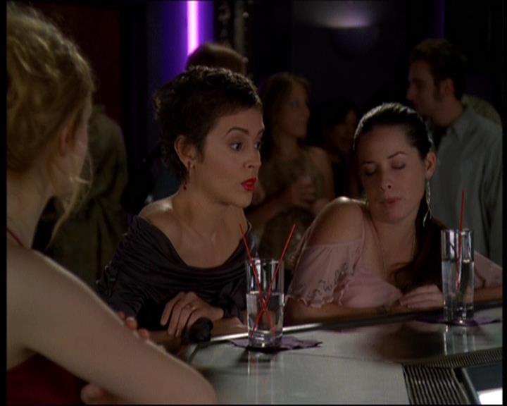 Charmed-Online-dot-610Chris-Crossed0107.jpg
