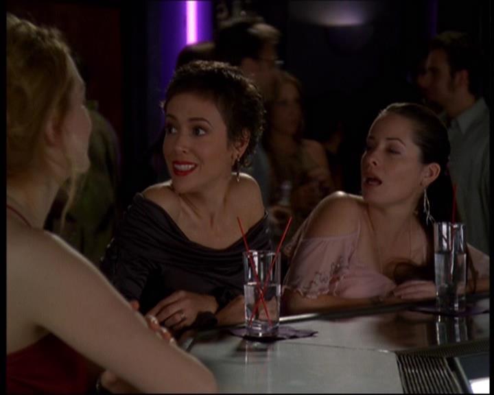 Charmed-Online-dot-610Chris-Crossed0114.jpg