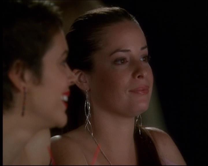 Charmed-Online-dot-610Chris-Crossed0128.jpg Charmed-Online-dot-610Chris-Crossed0128.jpg