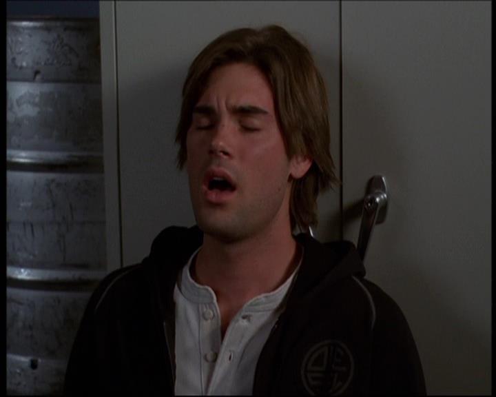 Charmed-Online-dot-610Chris-Crossed0171.jpg