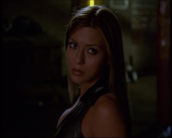 Charmed-Online-dot-610Chris-Crossed0190.jpg