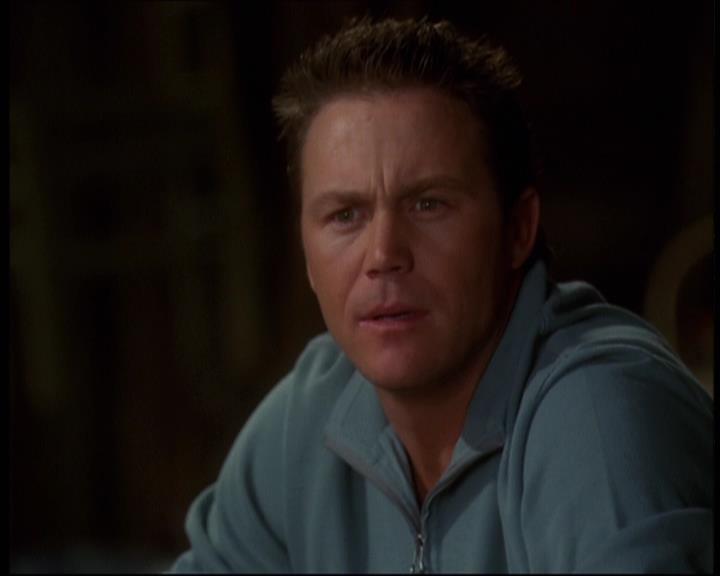 Charmed-Online-dot-610Chris-Crossed0264.jpg