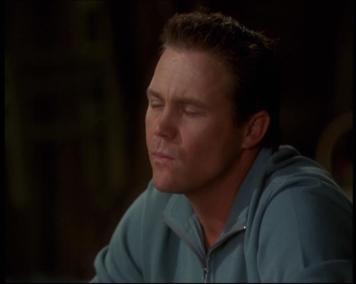 Charmed-Online-dot-610Chris-Crossed0284.jpg