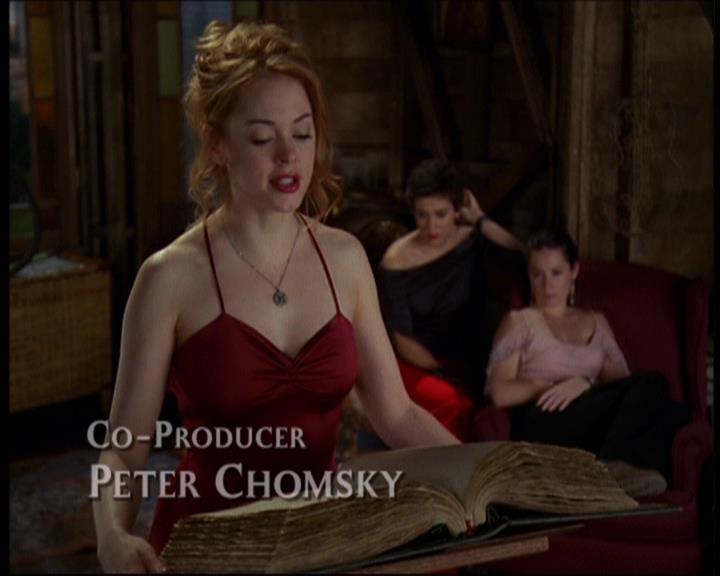 Charmed-Online-dot-610Chris-Crossed0306.jpg