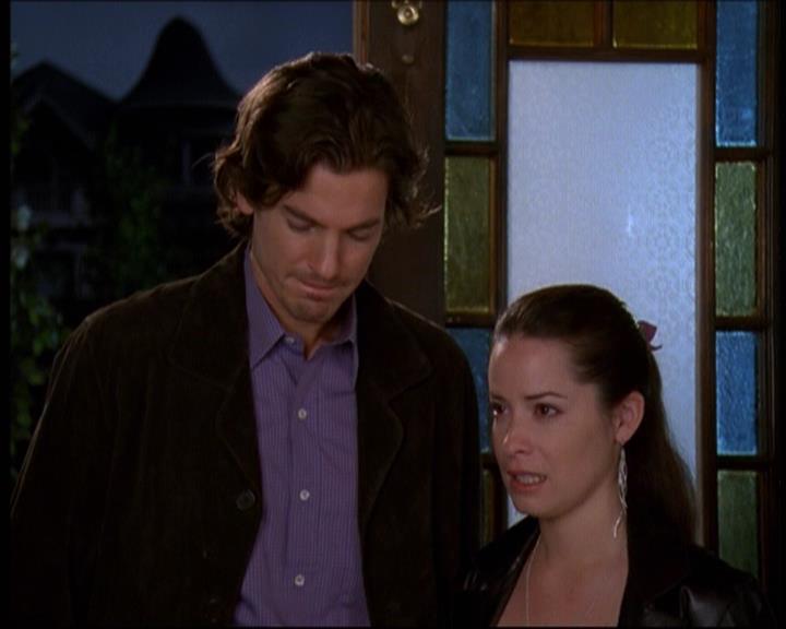 Charmed-Online-dot-610Chris-Crossed0364.jpg