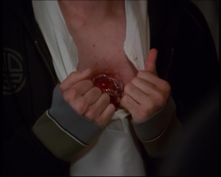 Charmed-Online-dot-610Chris-Crossed0379.jpg