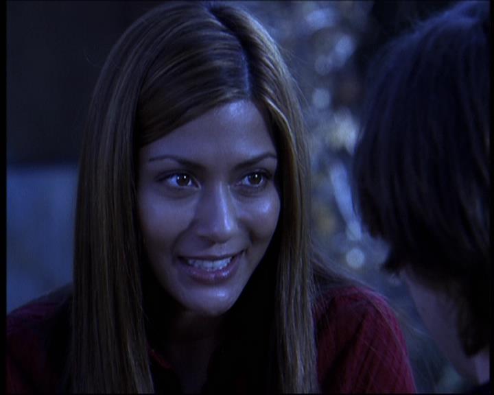 Charmed-Online-dot-610Chris-Crossed0424.jpg Charmed-Online-dot-610Chris-Crossed0424.jpg